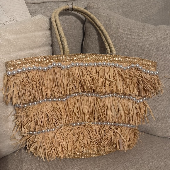 Urban Expressions Shakira Fringe Straw Raffia Pearl Natural Beige Tote/Bag NWT - Picture 6 of 9
